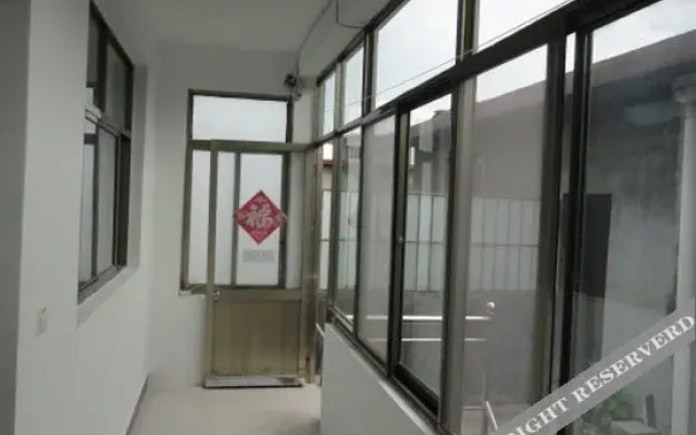 Qufu Baotai Hotel