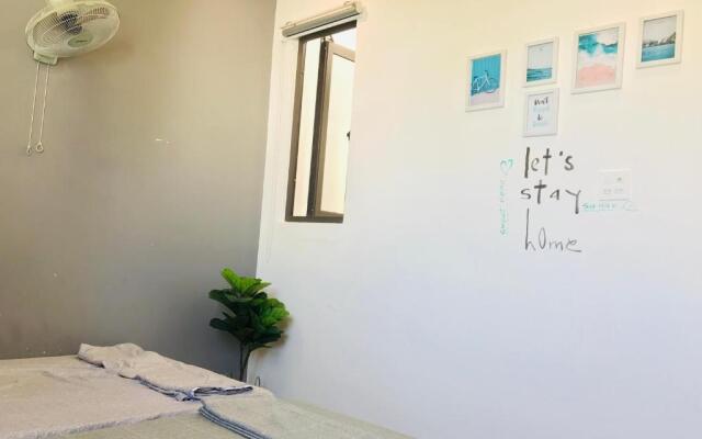 Xam House Hostel