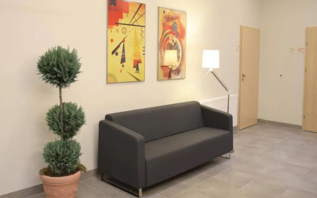 Mtj Business Hotel