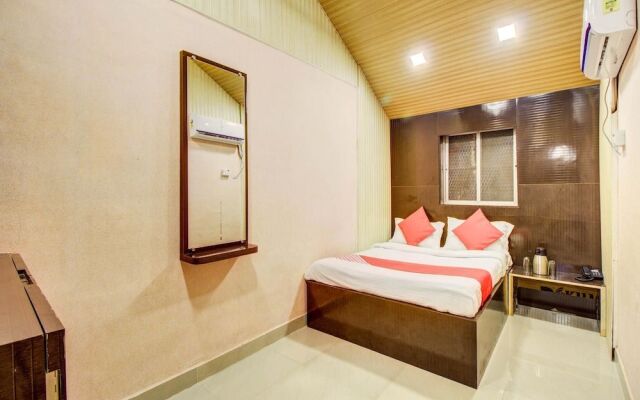 Oyo 24302 Blue Park Nature Resort