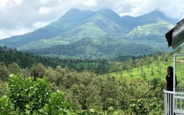 Kallat British Resort