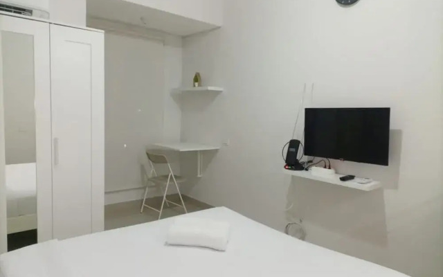 Comfortable And Tidy Studio At Barsa City Apartment