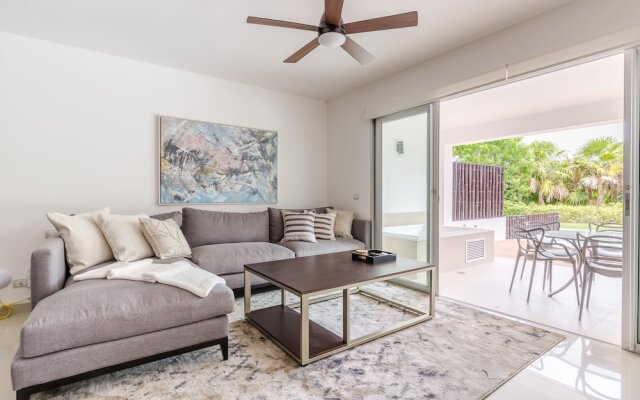 Casa Nerea With Private Pool 2 Bedroom Condo by RedAwning