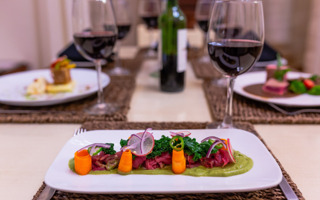 Grand Las Nubes by Inmense