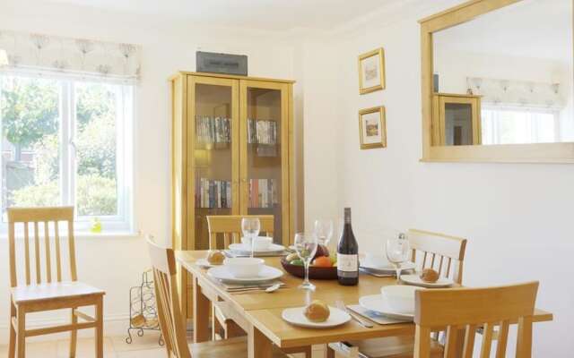 Beautiful Holiday Home in Reydon Anglia With Private Garden