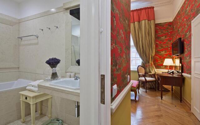 The Bonerowski Palace Boutique Hotel