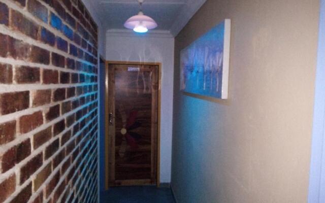 Dante Guest house