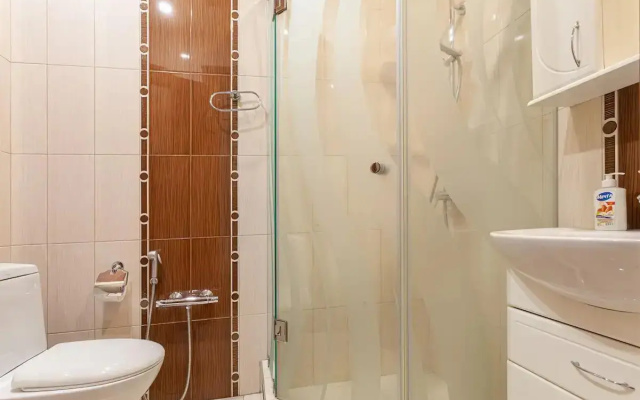Апартаменты Stay Inn на ул. Бузанда, 13