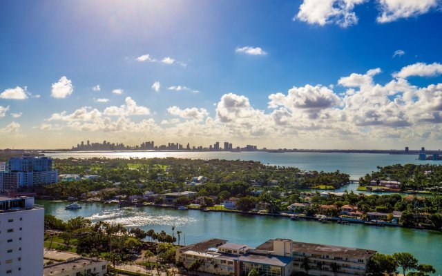 Cote D'Azur Ocean Apartments Miami Beach