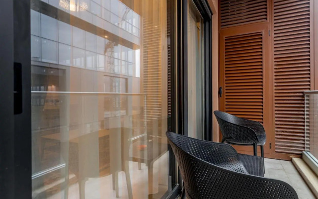 Athos Square Apartments