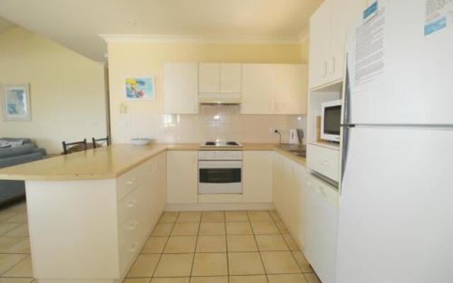 Breakers 1, 13 East Street