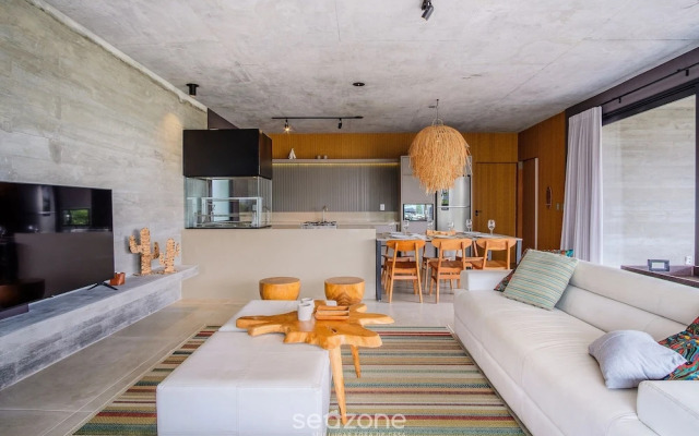 Modern House With Pool Next to Surfland Roi00