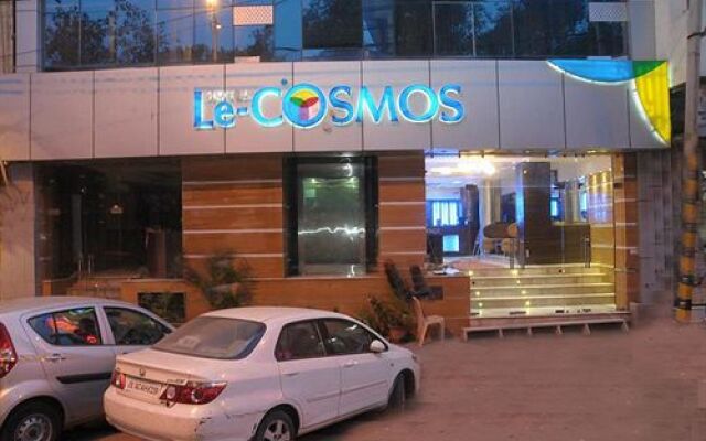 Hotel Le-Cosmos