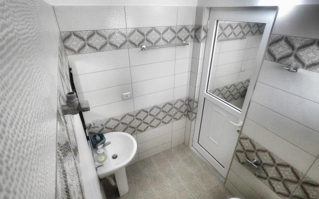 Prive Hotel and Apartment