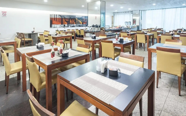 Golden Park Salvador By Nacional Inn