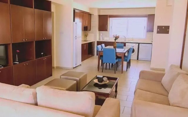 40 PRO 1 - Sunrise Beach Apt 1