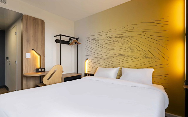 B&B HOTEL Valenciennes Onnaing
