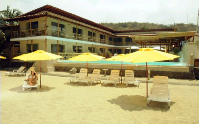 Costa Azul Hotel & Spa
