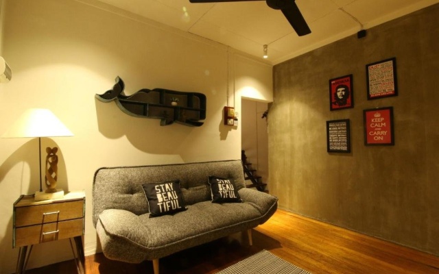 The Pines Cottage – Guest Rooms – Malacca