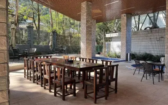 Qingyuan Lelong Hot Spring Homestay