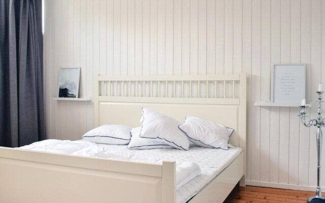 Nice Home in Köpingsvik With 4 Bedrooms
