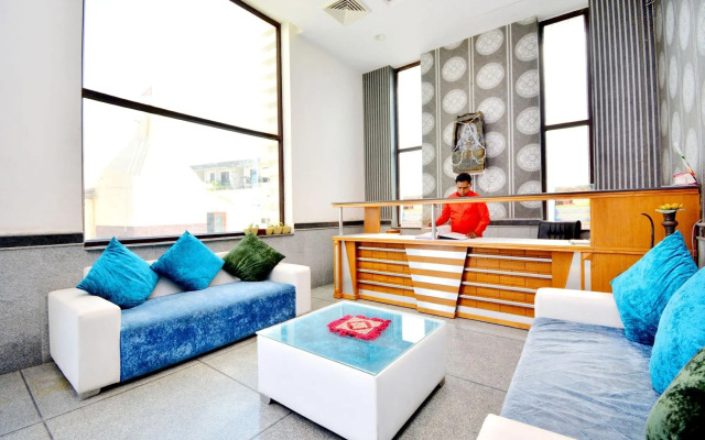 Splash Fun Resorts by OYO Rooms
