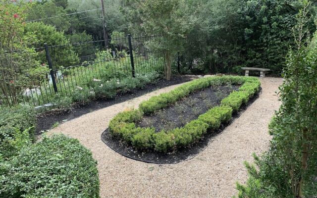 The Above Signature Estate 5 Bedroom Estate