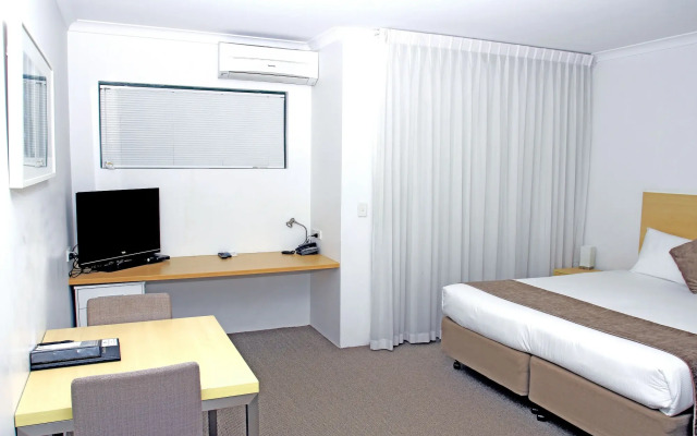 Perth Ascot Central Apartment Hotel
