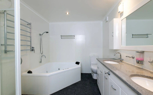 Cooroona Alpine Lodge