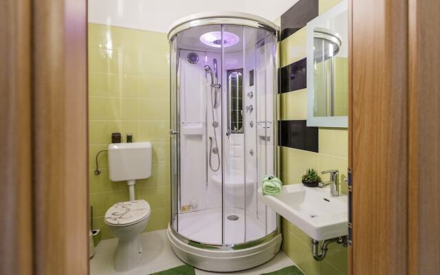 A2 - Modern Luxury apt w. big Balcony, sea View,