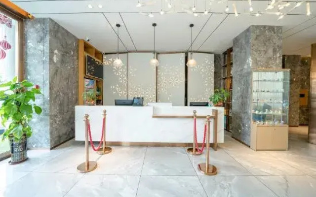 Ou Si Ka lnternational Hotel