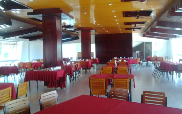 Inani Royal Resort
