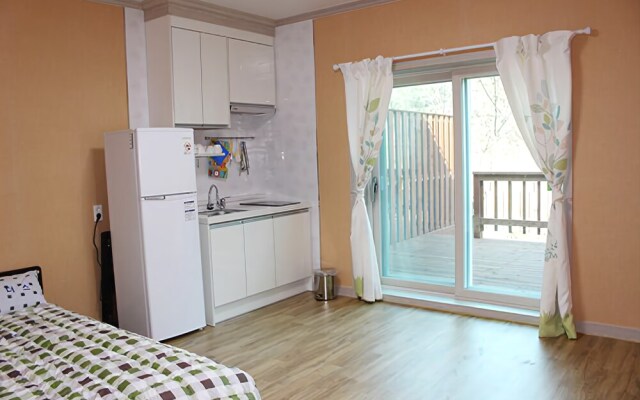 Danyang Leaders Pension