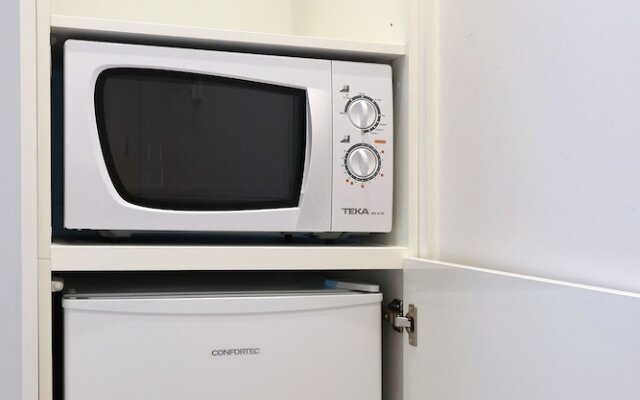 FLH Downtown GuestHouse