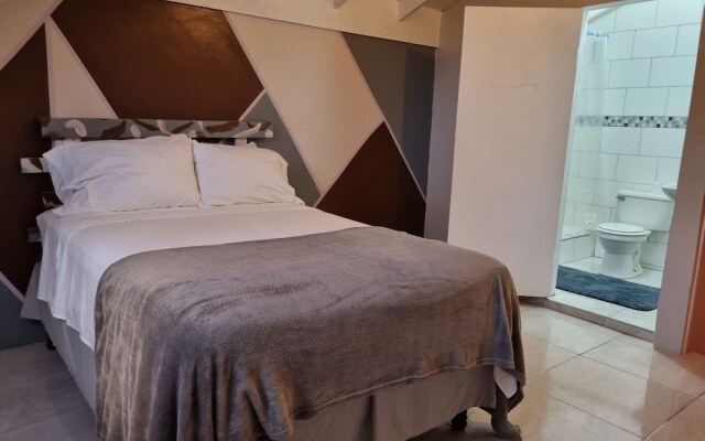 Leisure Duplex At Csompo Silver Manor