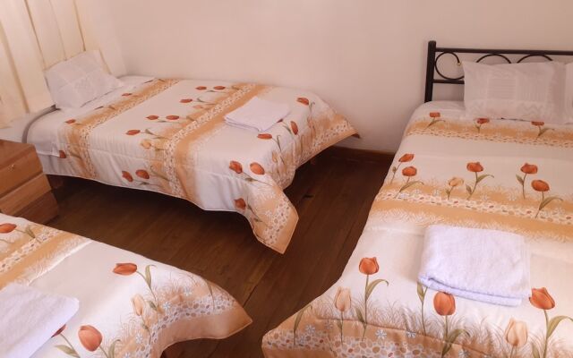 Samary house hostel