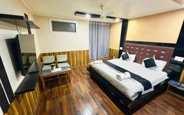 Hotel Luxury Inn