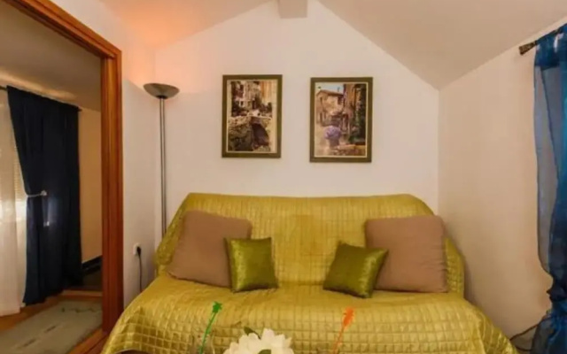 Apartments Roda - One Bedroom Apartment With Terrace -