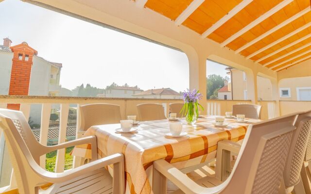 Apartments Grakalic great location