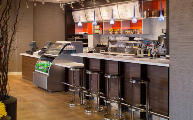 Courtyard by Marriott Providence Downtown