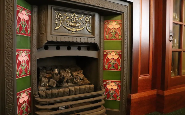 The Clifton & Grittleton Lodge