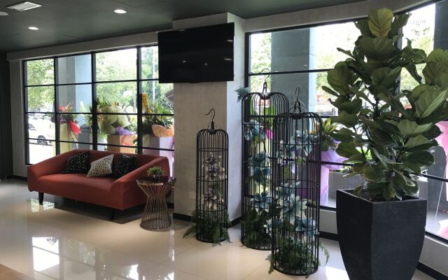 Hotel 99 - Kota Kemuning
