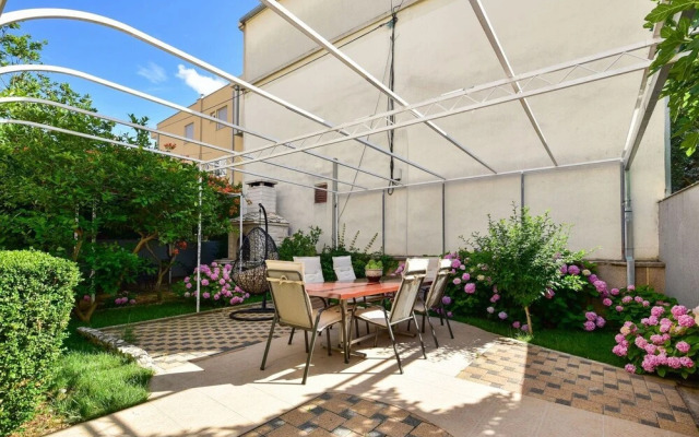 Pet - 300 m From Beach - A1