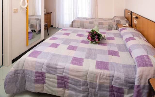 Hotel Crocenzi