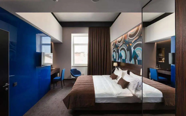 Bank Hotel