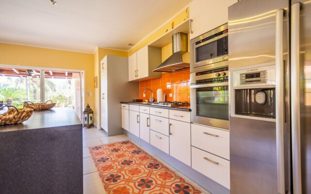 Golfcourse Tropical Guest House Private Pool in Tierra del Sol!