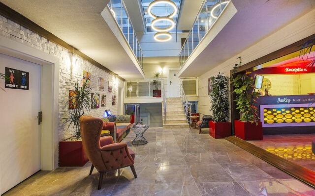 Jackey Boutique Hotel