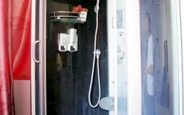 Xinyuan Youyi Hostel