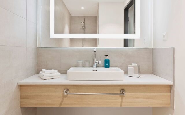Stellaris Apartment Hotel