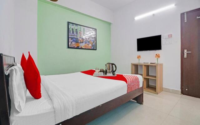 OYO Flagship 701985 Amrutha Spaces